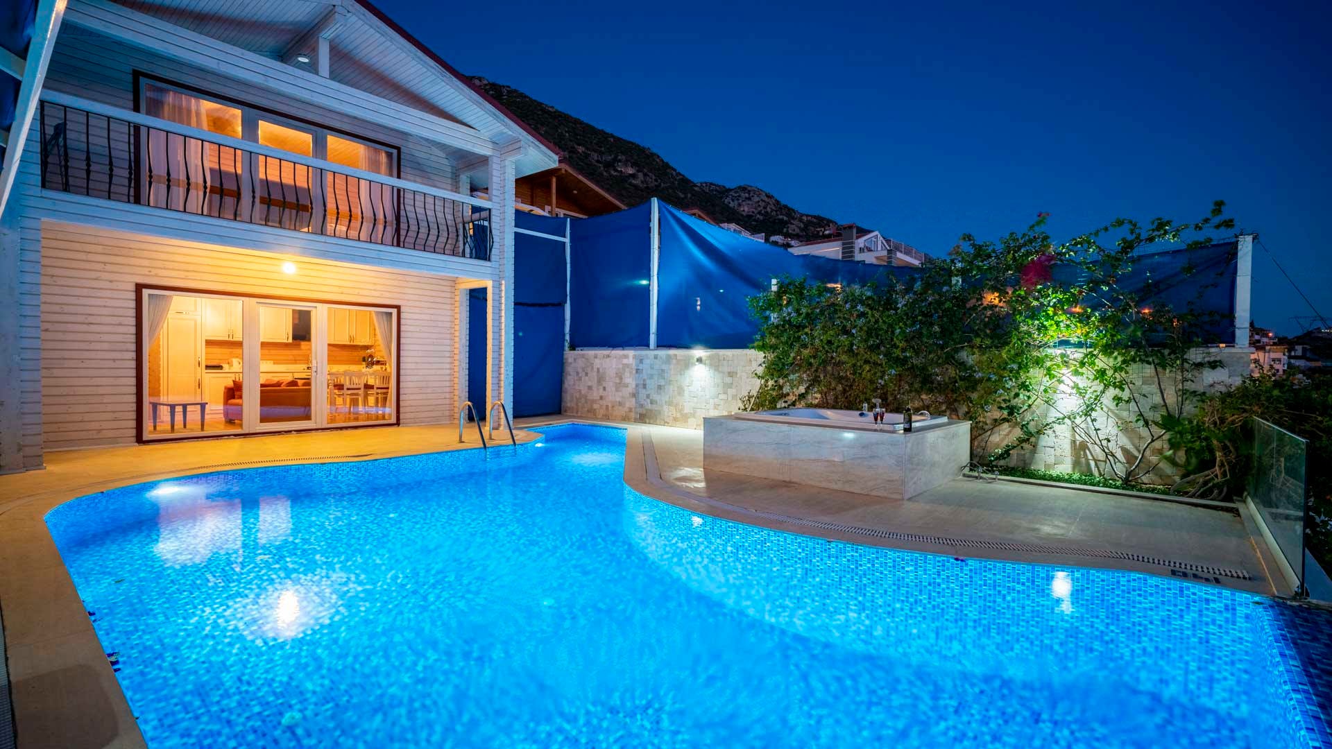 •Villa Açelya•
